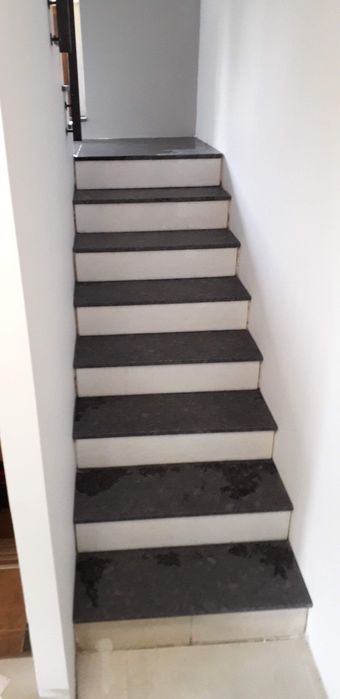 Parapety,schody,tarasy,blaty łazienkowe