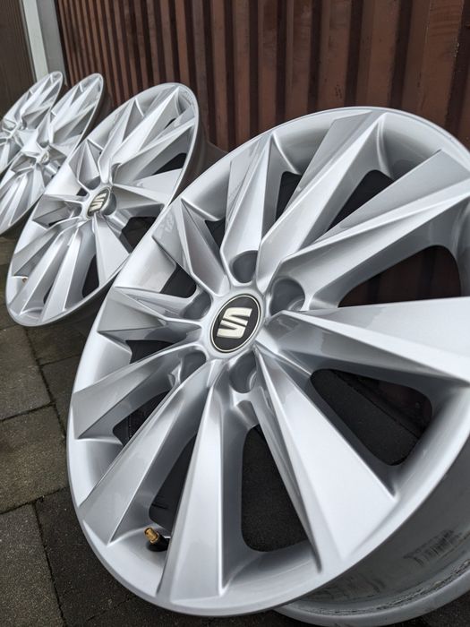 NOWE Oryginalne Alufelgi Seat 5x112 Ateca Leon Skoda Vw 6Jx16 ET43 575