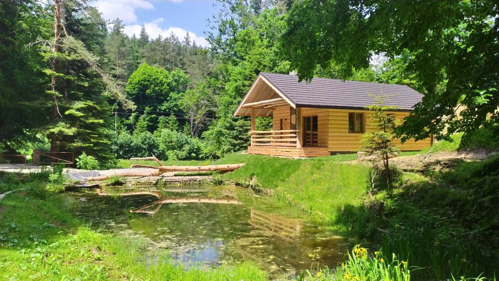 Domek w Bieszczadach z gorącą beczką  (maks. 6 osób)