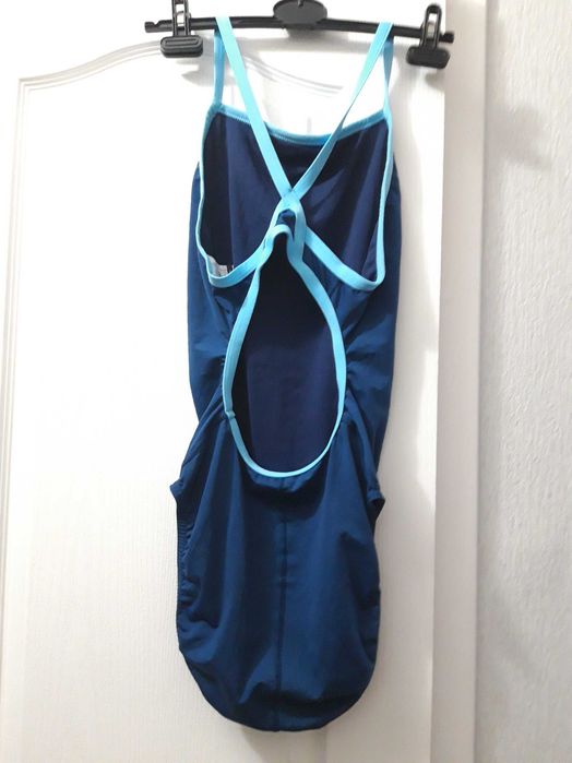 Суцільний купальник Speedo