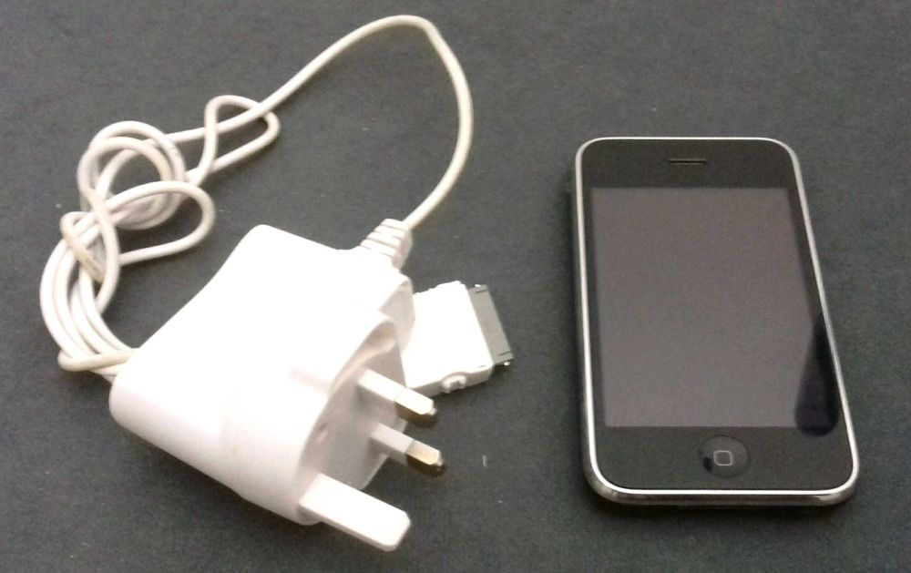 Smartfon iPhone A 1303 kultowy
