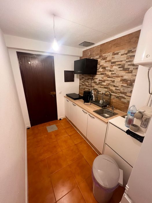 T0 para aluguer - S. Domingos de Rana/Tires