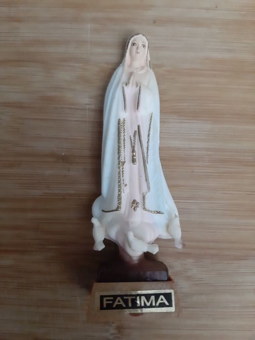 Estatueta pequena Nossa Senhora de Fátima