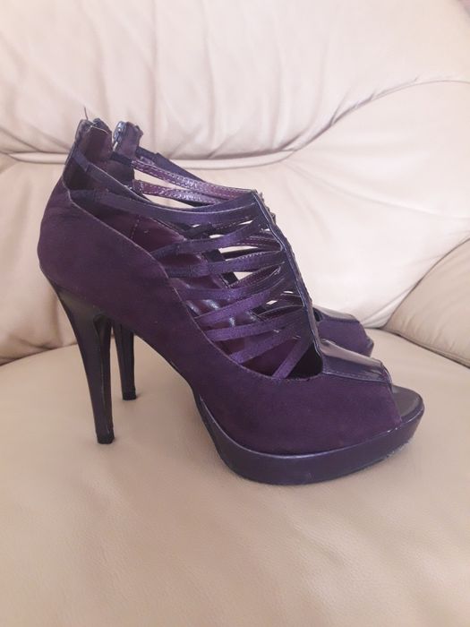 GRACELAND Fioletowe szpilki w roz 39.