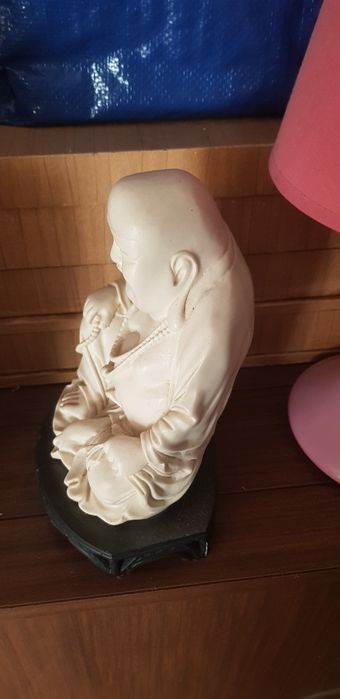 Buda 20cm aproximadamente