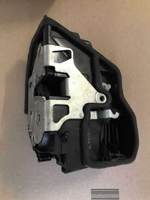 BMW X5 X6 E70 E71 7 E65 E66 5 E60 E61 Замок двери передний задний
