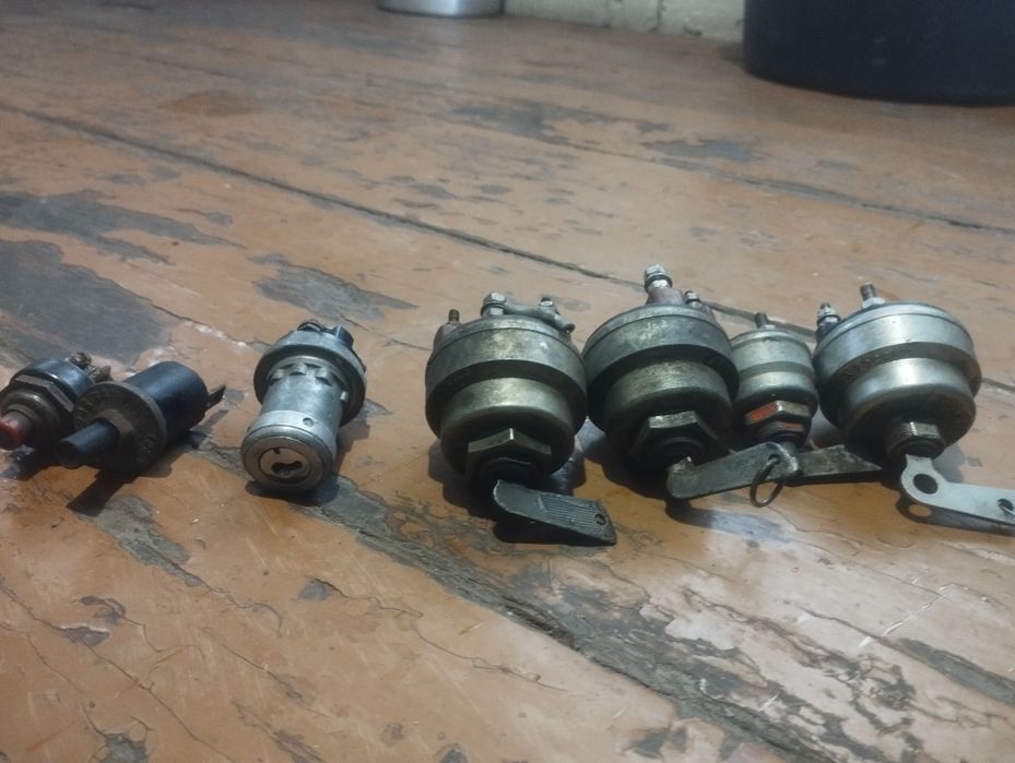 Продам вимикач стартера на МТЗ