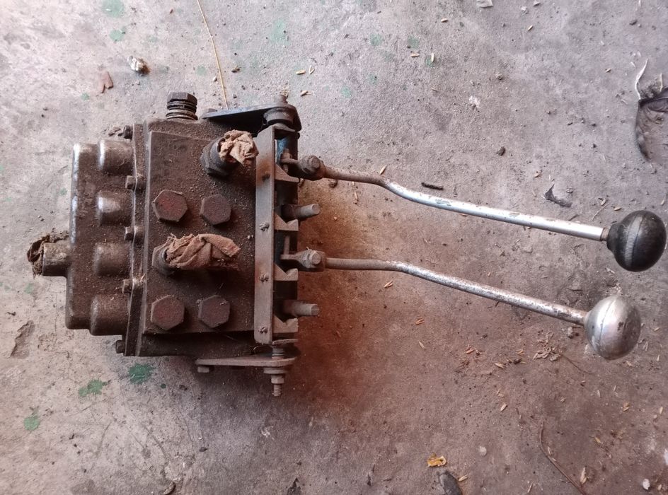 Розприділітєль 4 секційний з крана як