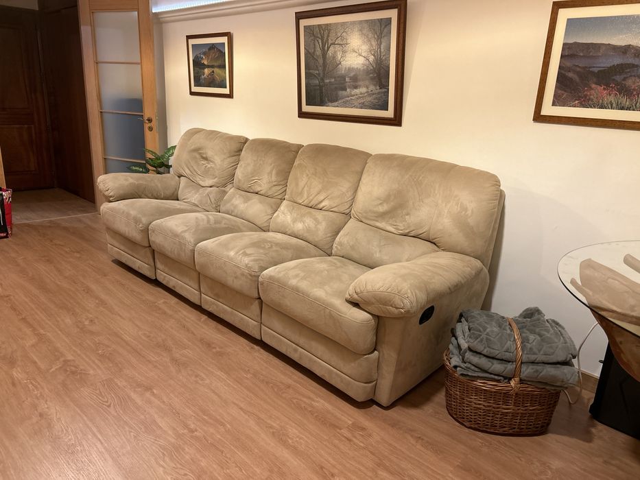 Sofa 4 lugares com 2 poltronas