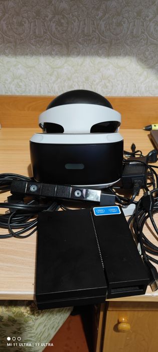 Продам PlayStation VR для PS4