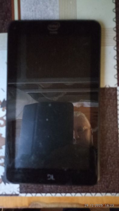 Продам б/в планшет