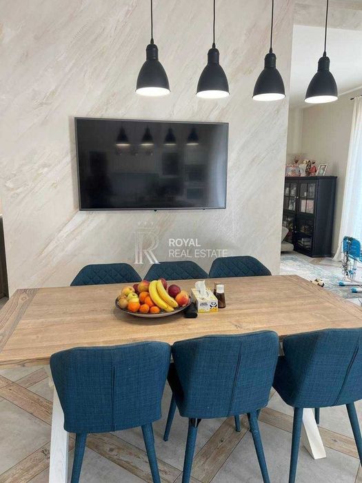 Продаж сучасного ексклюзиного будинку з ремонтом в КМ Белгравія 1813$ за метр