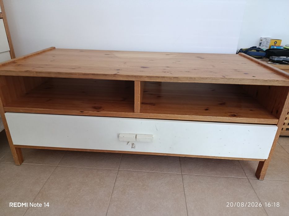 Móvel TV madeira maciça pinho