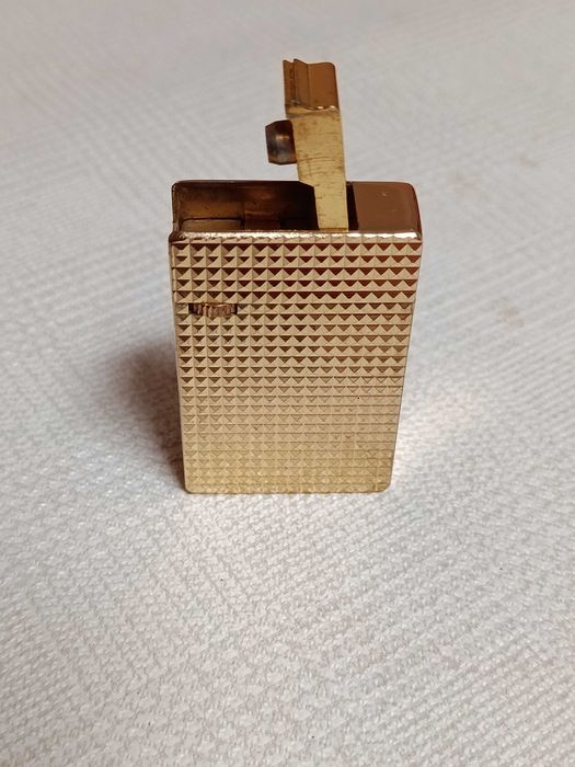 Isqueiro Dourado Rosetta 710
