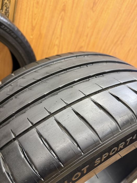 275/40/22 Michelin Pilot Sport 4