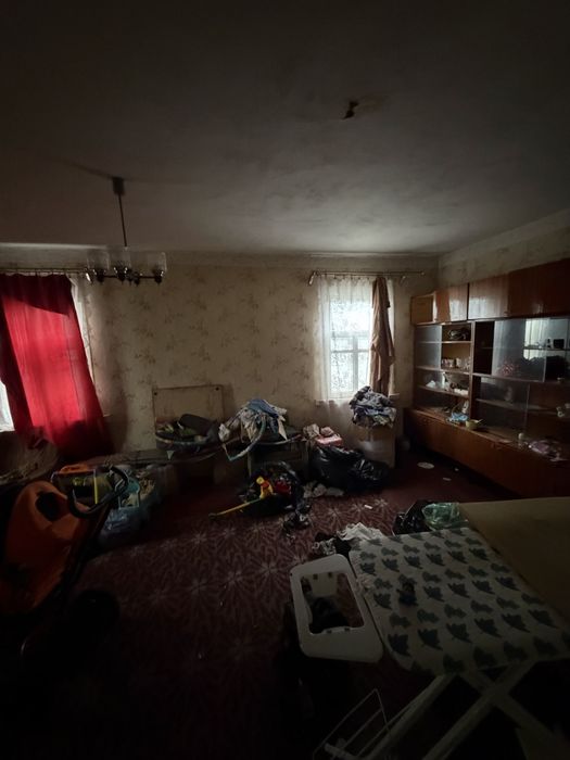 будинок 92м2, ділянка 14 с, пічне опалення