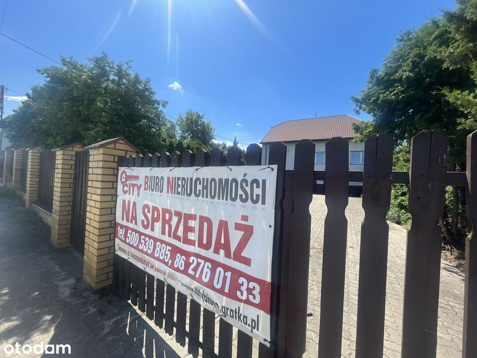 Dom 208,56m2+budynek gospodarczy 130,6m2; działka 1802m2; Zambrów