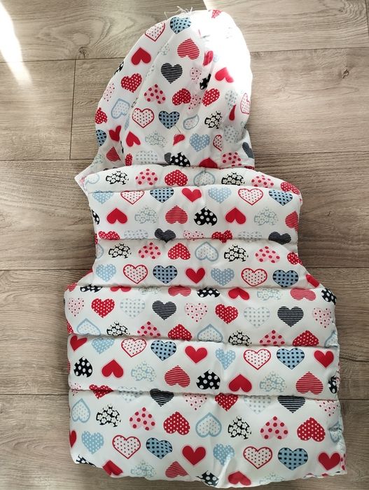 Bezrękawnik Primark 122