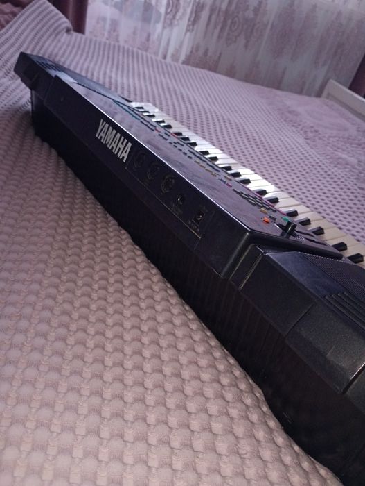 Синтезатор Yamaha PSS-51
