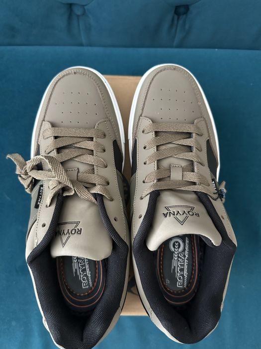 Кроссовки мужские(р43-27,5см)-нубук