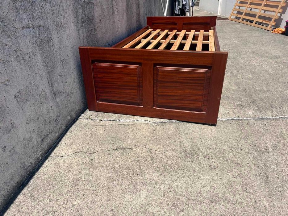 Cama de Solteiro