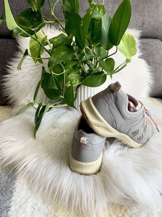 Ecco 40 szare sneakersy logo