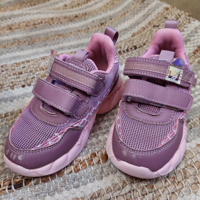 Дитячі кросівки, р. 27, рожеві