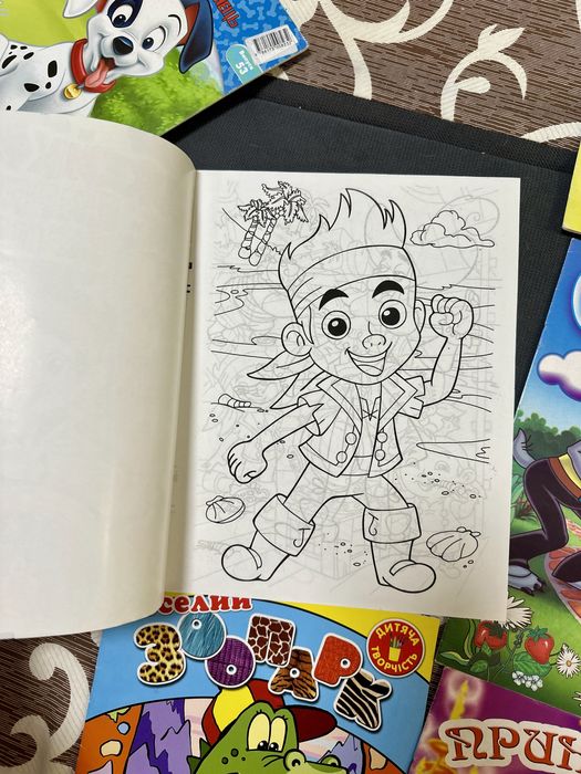 Розмальовки для дівчинки, ціна за всі