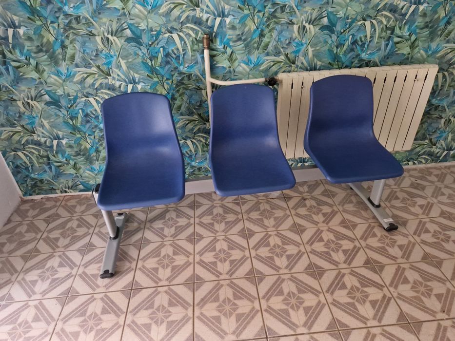 Ławka na poczkalnie