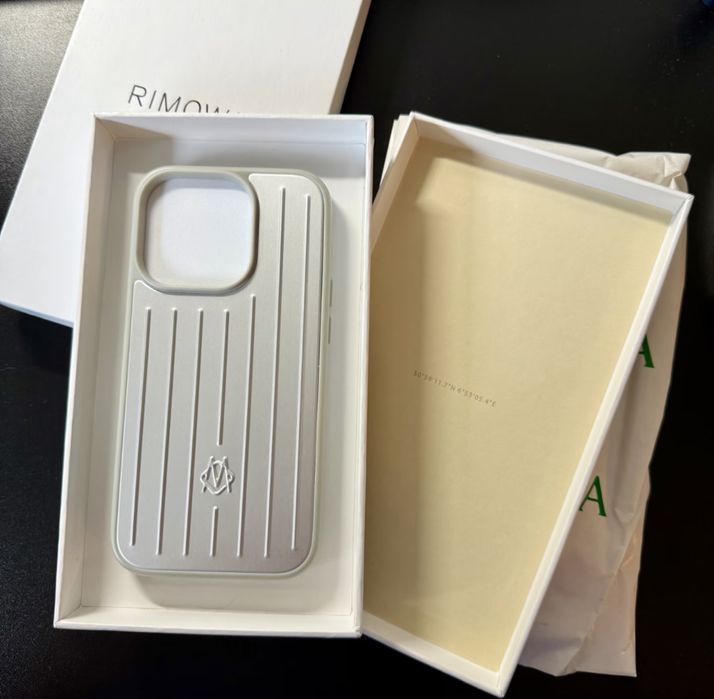 Чехол на iphone rimowa 14 pro 13 pro