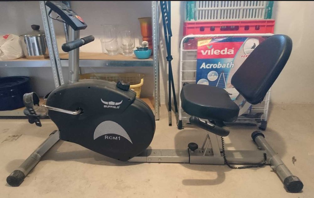 Rower treningowy stacjonarny poziomy leżący Buffalo RMC1