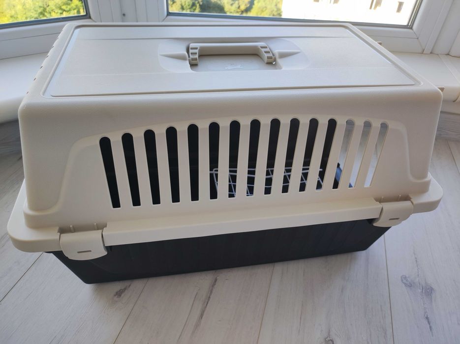 Переноска для тварин