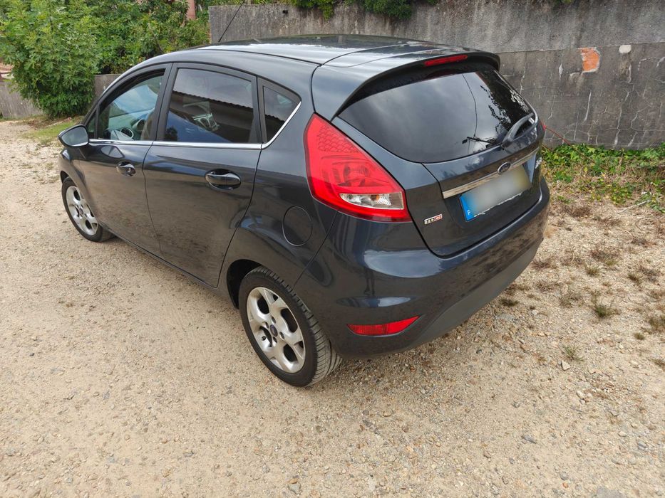 Ford Fiesta 1.4tdci 70cv 2010