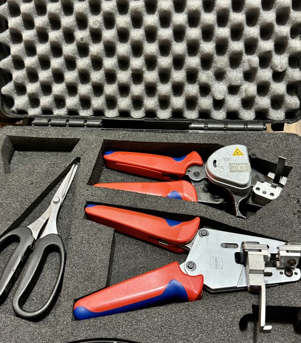 4x Harting przemysłowe narzedzie do stykow optycznych SCRJ POF 915 -4szt