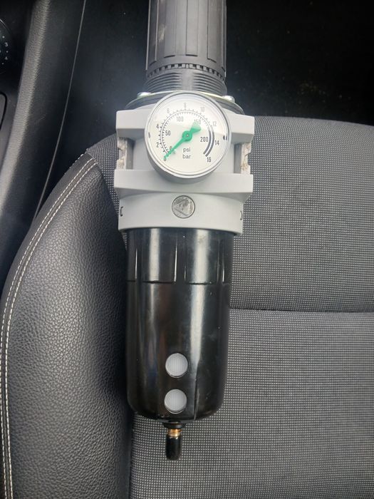 Copo regulador de pressão com filtro