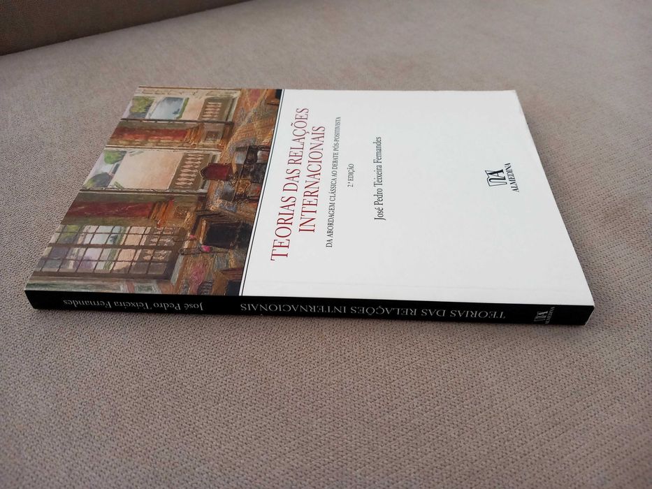 Livro Teorias das Relações Internacionais