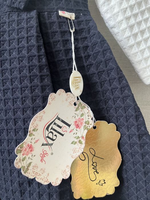 Детское нарядное платье с длинным рукавом