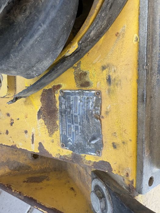 Zageszczarka Wacker 6055 silnik Hatz uszkodzony
