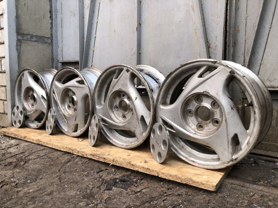 Легкосплавні диски Ford Probe 1996 (PCD)  5x114.3 (DIA): 67.1 R15