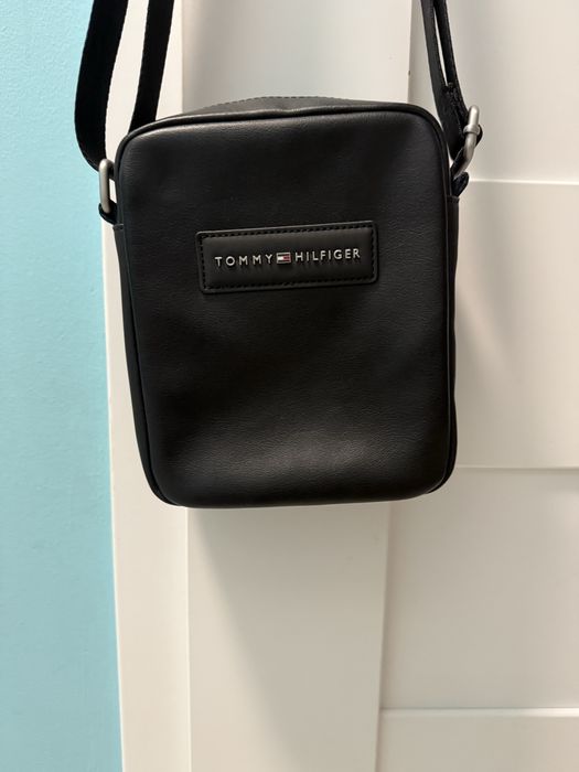 Saszetka Tommy Hilfiger Skóra