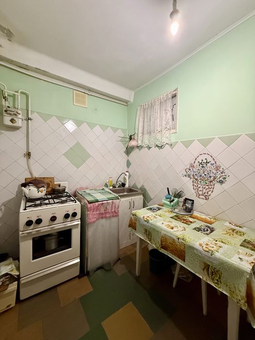 Продажа 2 ком. Правый р-н маг. «Руди»