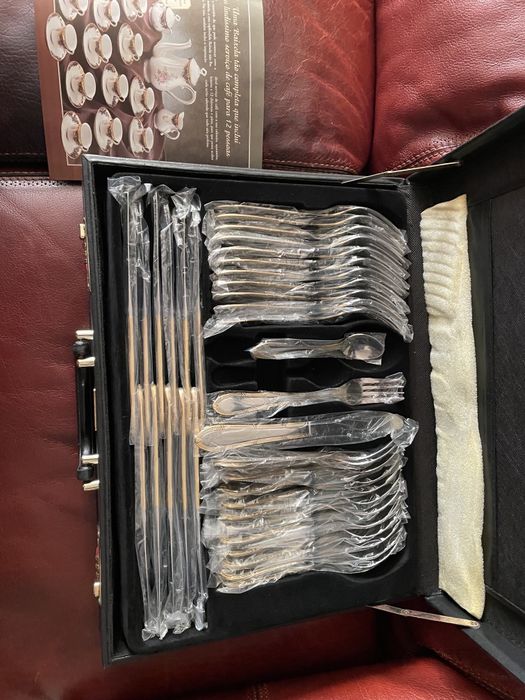 Royal colection Fine porcelana