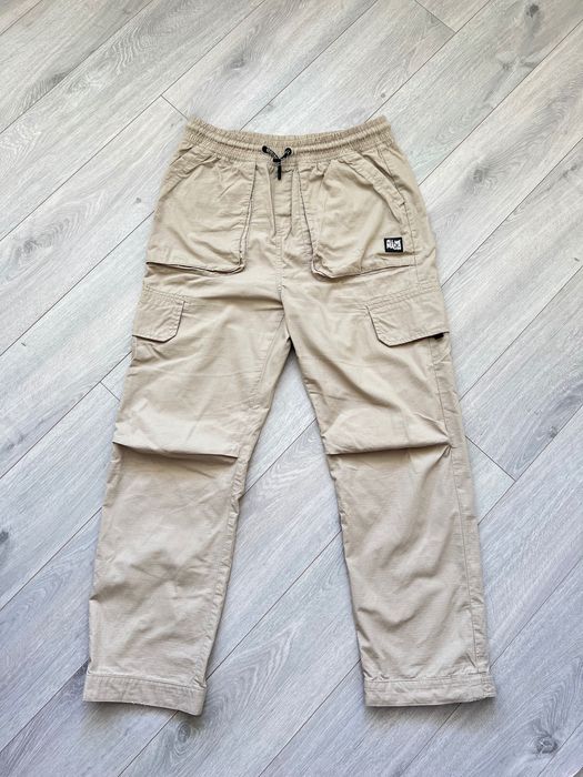 Прямі брюки спортивного стилю reserved