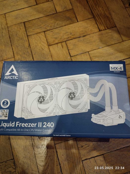 Chłodzenie wodne Arctic Liquid Freezer II 240