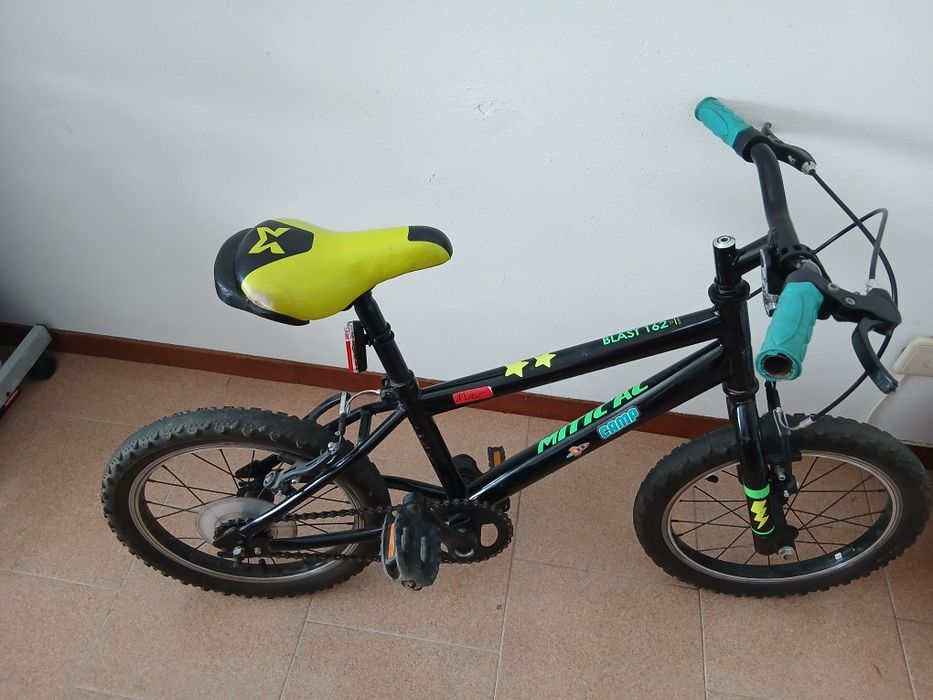 Vendo bicicleta de crianca