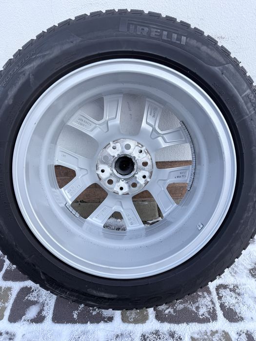Оригінальні диски BMW X1/X2/3seria шини Pirelli 205/60R17 (комплект)