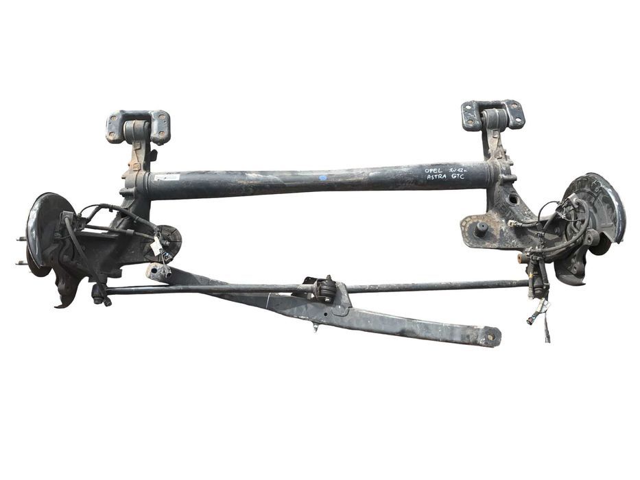 Tylna belka Opel Astra J GTC 2012