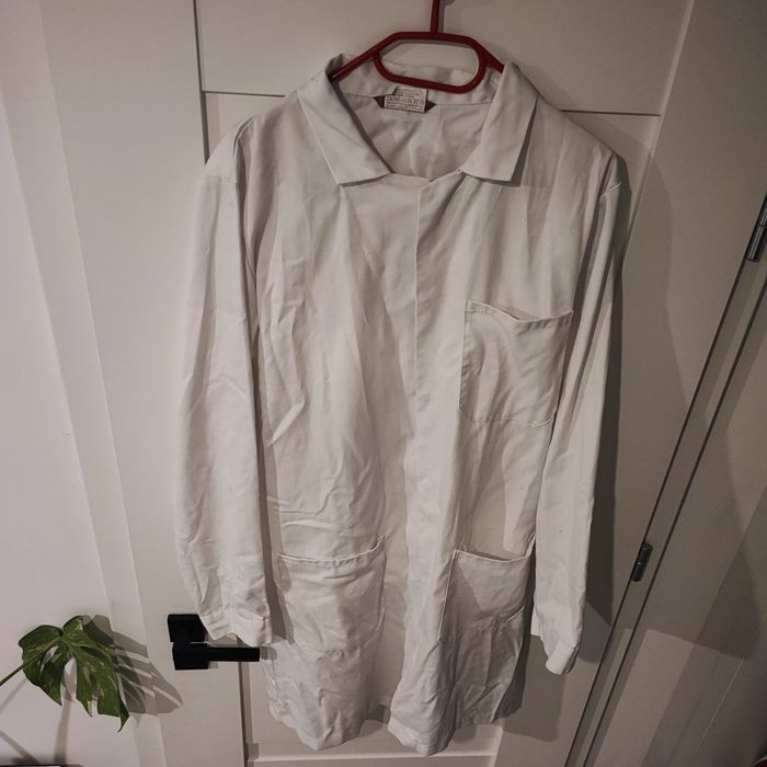 Zestaw narzędzi protetycznych i ortodoncyjnych oraz akcesoria