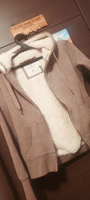 Толстовка H&M на молнии