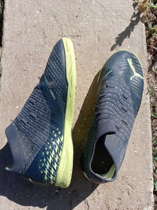 Футзалу для футболу взимку. Зручні м'які .стелька 23см